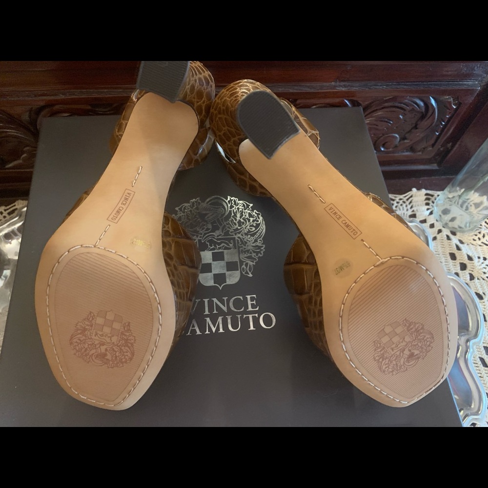 Vince Camuto Platform Sandals 6.5 - image 5